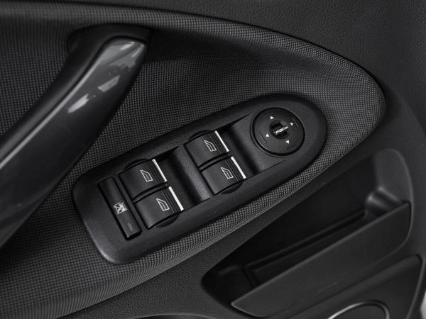 Ford Kuga, I фото №12