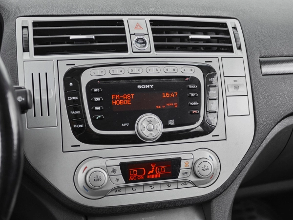Ford Kuga, I фото №16