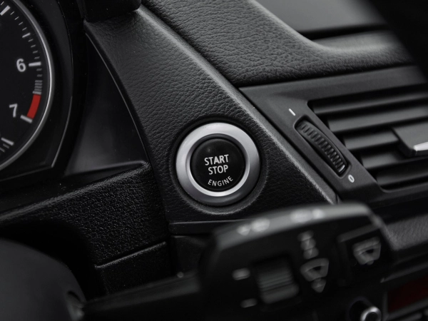BMW X1, I (E84) фото №12
