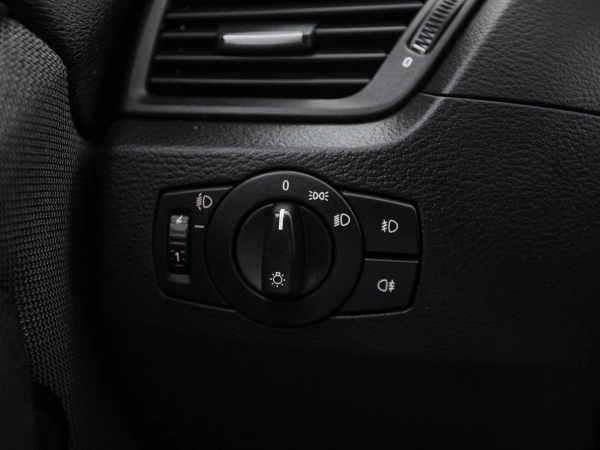 BMW X1, I (E84) фото №13