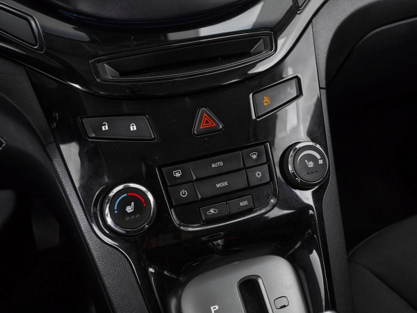 Chevrolet Orlando, I фото №15
