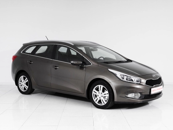 Kia Ceed, II фото №3
