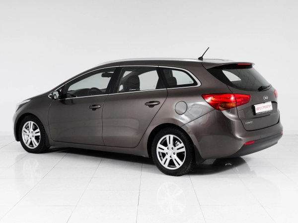 Kia Ceed, II фото №4