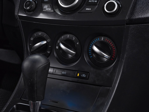 Mazda 3, II (BL) Рестайлинг фото №15