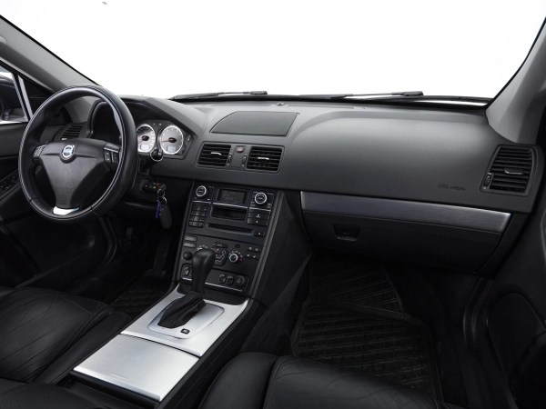 Volvo XC90, I Рестайлинг фото №10