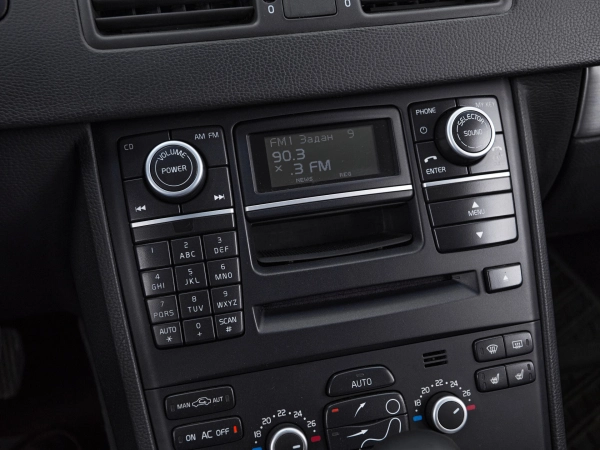Volvo XC90, I Рестайлинг фото №14