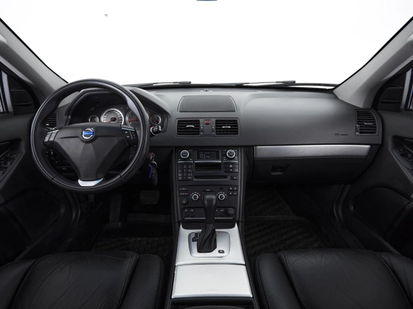 Volvo XC90, I Рестайлинг фото №8