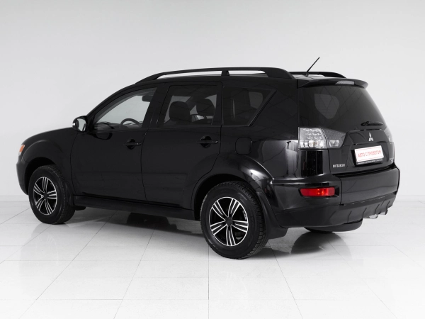 Mitsubishi Outlander, II Рестайлинг фото №4