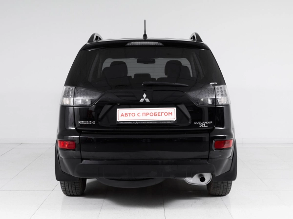 Mitsubishi Outlander, II Рестайлинг фото №6