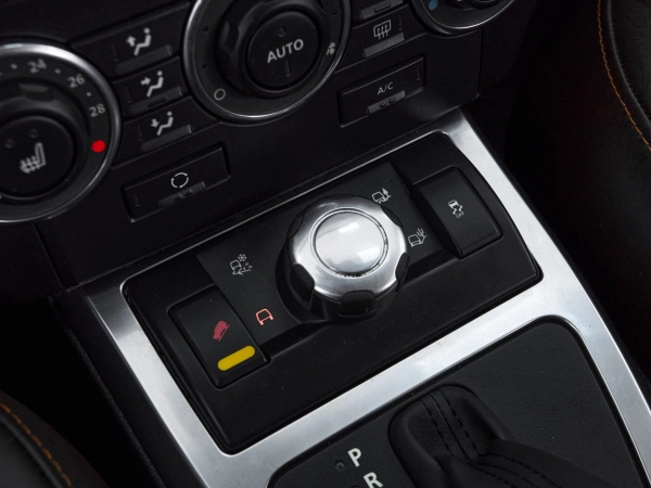 Land Rover Freelander, II Рестайлинг фото №17
