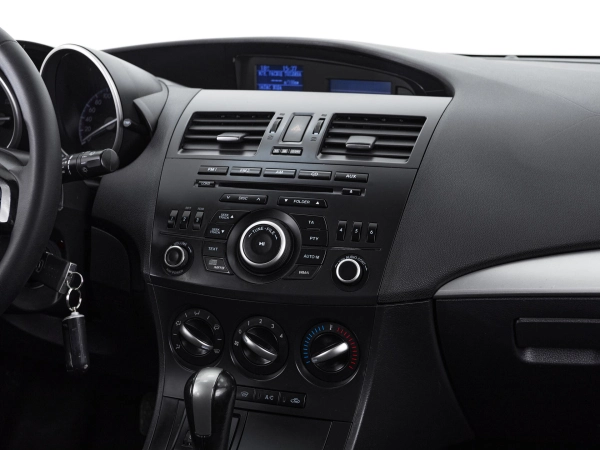 Mazda 3, II (BL) Рестайлинг фото №13