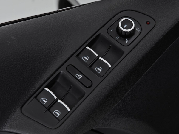 Volkswagen Tiguan, I фото №12