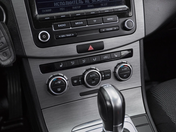Volkswagen Passat, B7 фото №16