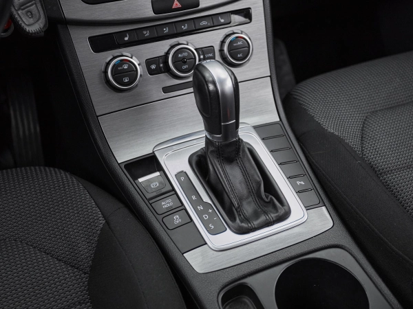 Volkswagen Passat, B7 фото №17