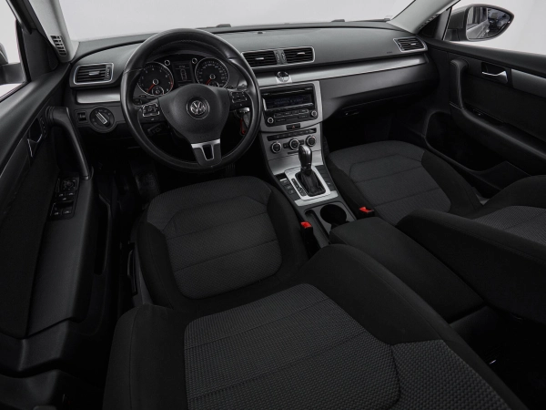 Volkswagen Passat, B7 фото №7