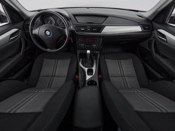 BMW X1, I (E84) фото №8