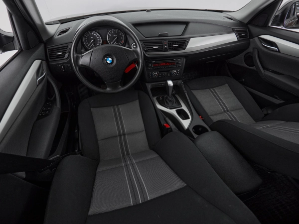 BMW X1, I (E84) фото №9