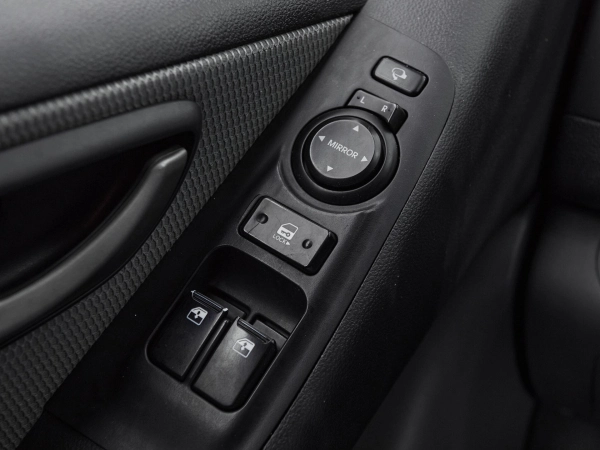 Hyundai Grand Starex, I фото №12