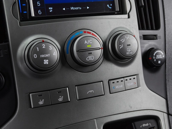 Hyundai Grand Starex, I фото №15