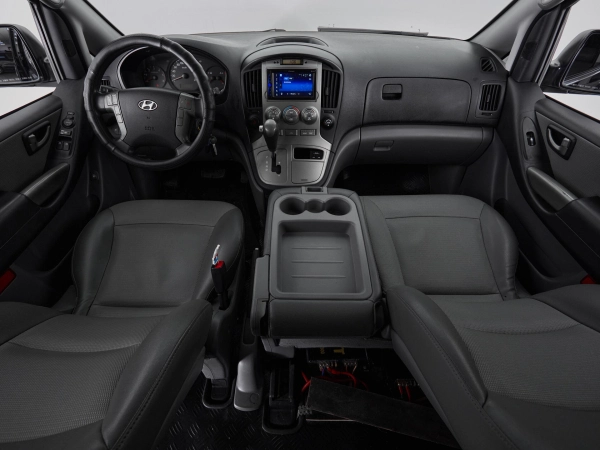 Hyundai Grand Starex, I фото №8