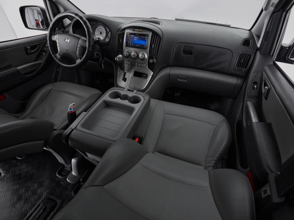 Hyundai Grand Starex, I фото №9