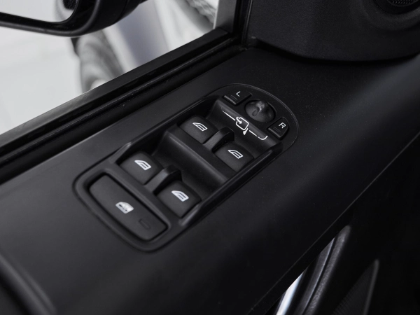Land Rover Freelander, II Рестайлинг фото №10