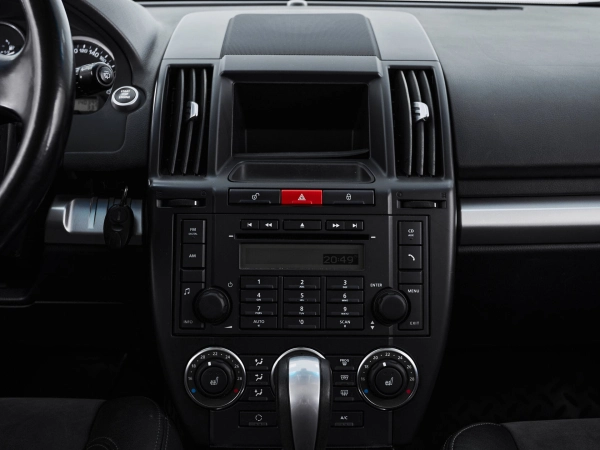 Land Rover Freelander, II Рестайлинг фото №17