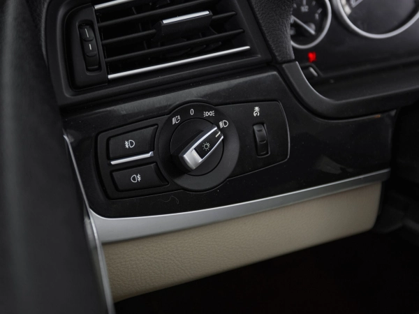 BMW 5 серии, VI (F10/F11/F07) фото №11