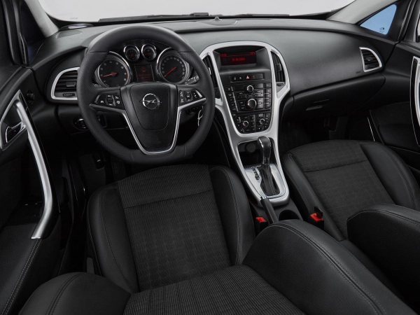 Opel Astra, J Рестайлинг фото №8