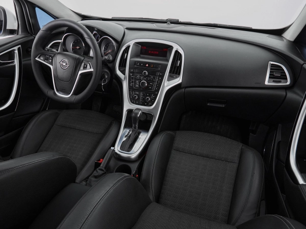 Opel Astra, J Рестайлинг фото №9
