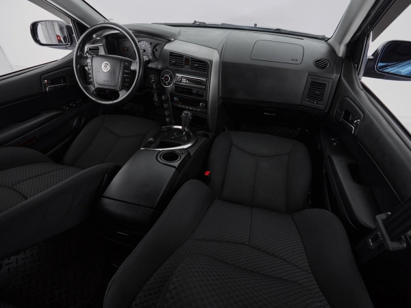 SsangYong Kyron, I Рестайлинг фото №10