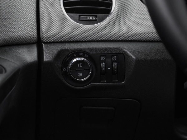 Chevrolet Cruze, I Рестайлинг фото №13