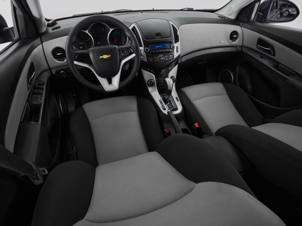 Chevrolet Cruze, I Рестайлинг фото №8