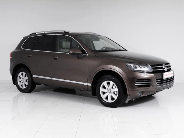 Volkswagen Touareg, II фото №3