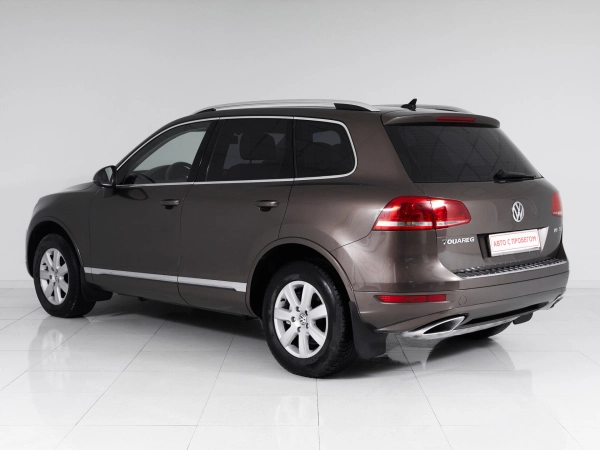 Volkswagen Touareg, II фото №4