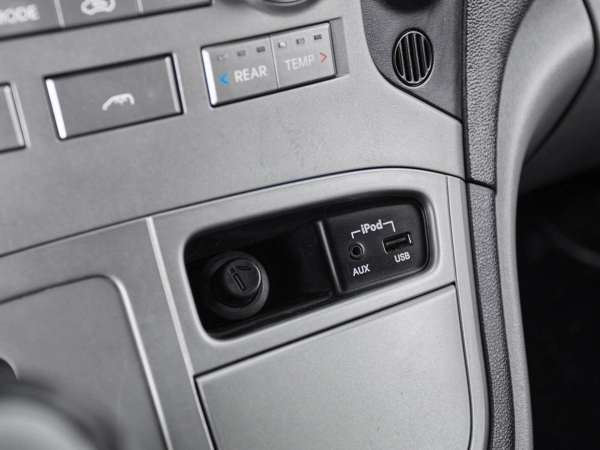 Hyundai Grand Starex, I фото №12