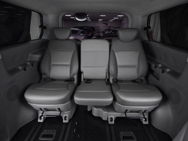 Hyundai Grand Starex, I фото №17
