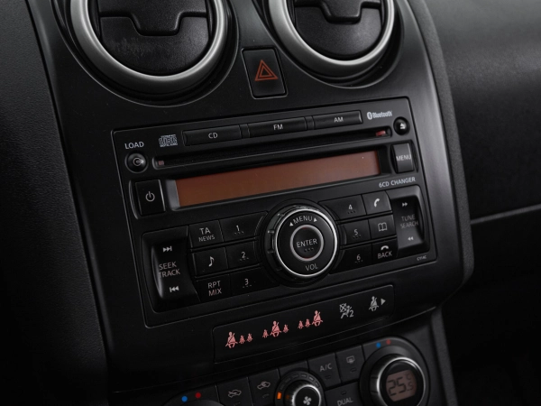 Nissan Qashqai, I фото №12