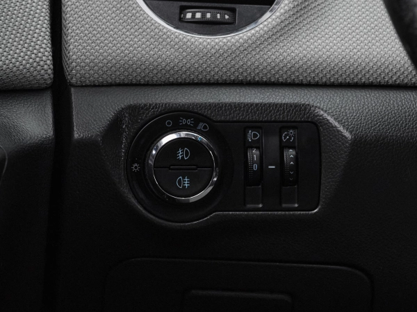 Chevrolet Cruze, I Рестайлинг фото №13