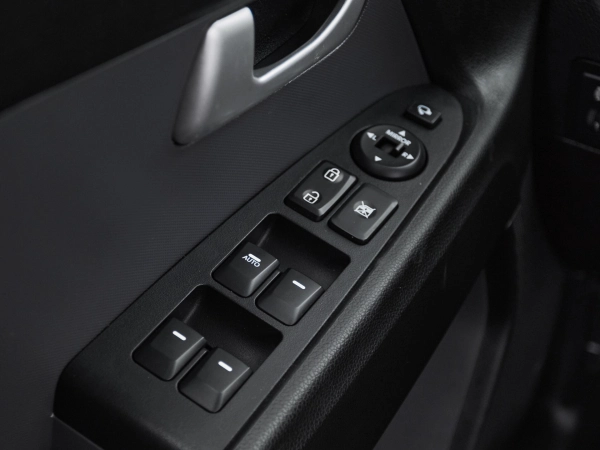 Kia Sportage, III фото №16