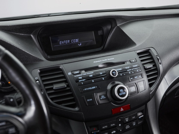 Honda Accord, VIII Рестайлинг фото №16