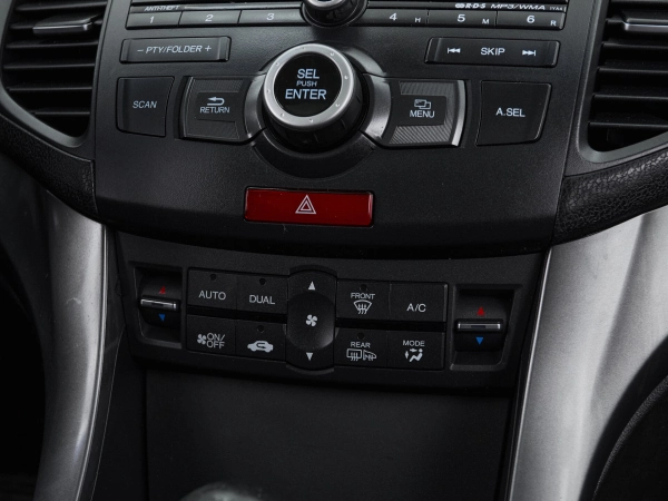 Honda Accord, VIII Рестайлинг фото №18