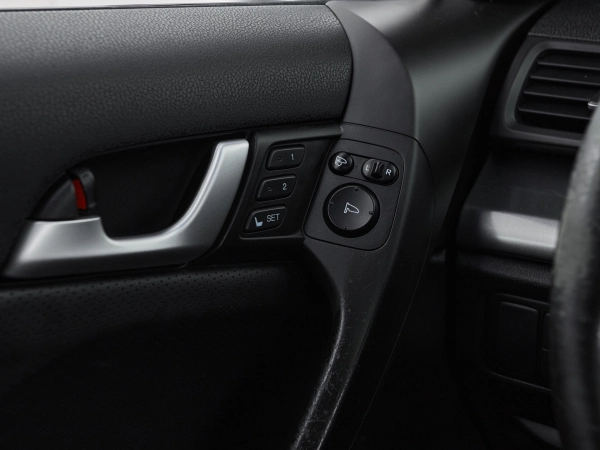 Honda Accord, VIII Рестайлинг фото №19