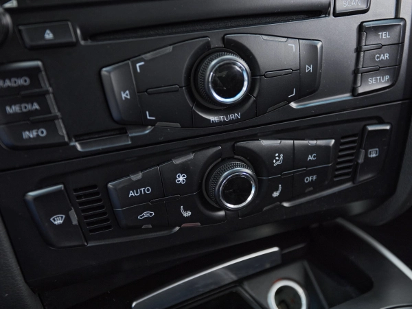 Audi A4, IV (B8) фото №15