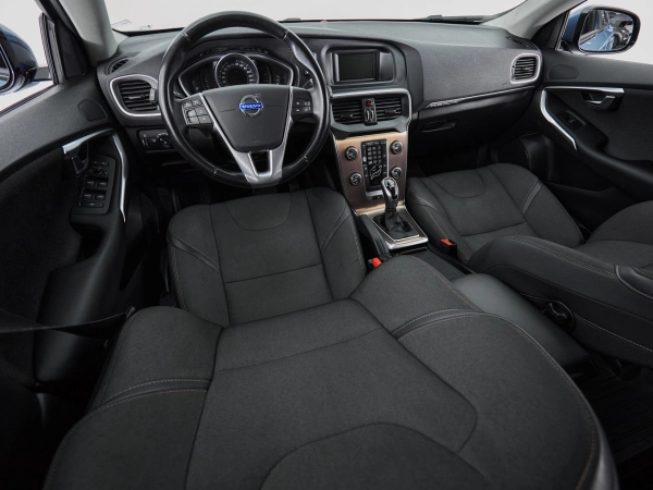 Volvo V40 Cross Country, I фото №10