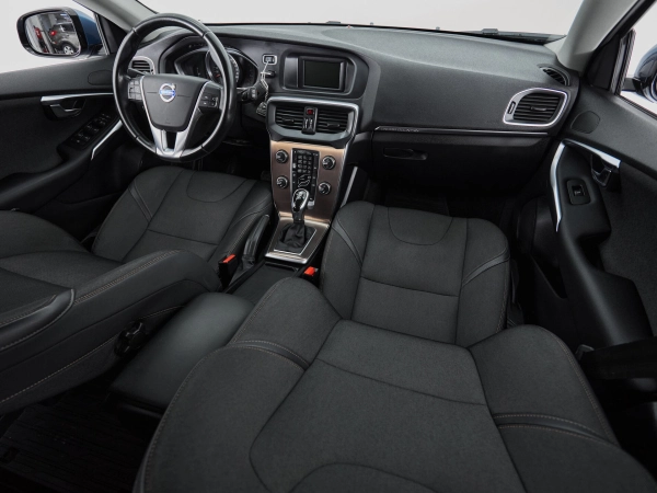 Volvo V40 Cross Country, I фото №9
