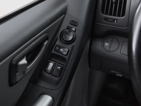 Hyundai Grand Starex, I фото №12