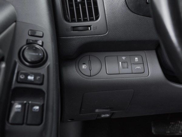 Hyundai Grand Starex, I фото №13