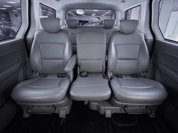 Hyundai Grand Starex, I фото №16