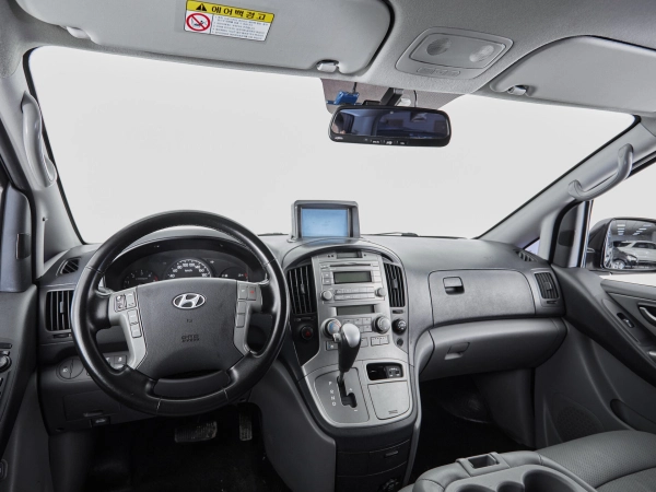 Hyundai Grand Starex, I фото №8